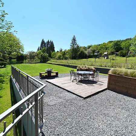 Miss Chloe Semesterbostad *